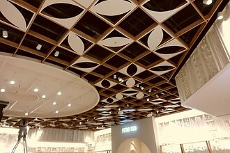 デシグアルキャナル博多店様｜天井装飾のイメージ